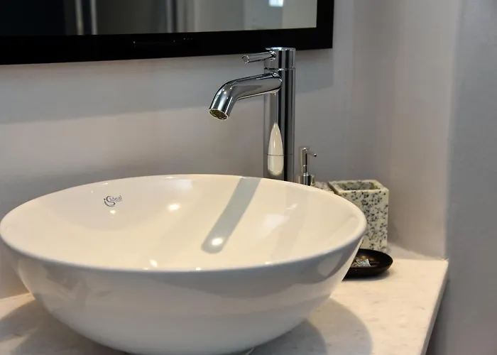 Agnantio Pensionat Tínos