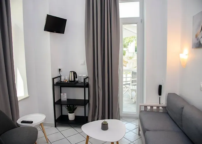 Pensionat Agnantio Tínos